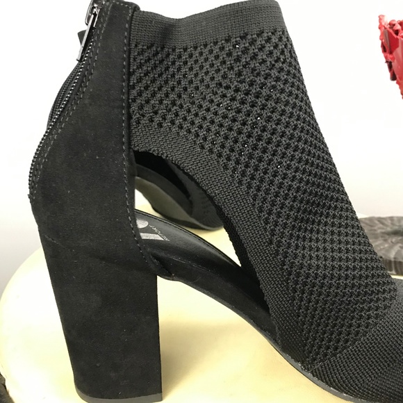 Report peep toe perforated ankle bootie Model Tarragon Size 7.5 - Picture 7 of 7